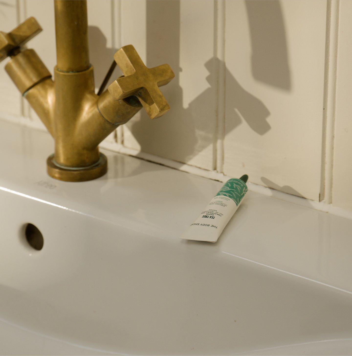 Tea Tree rapid action gel