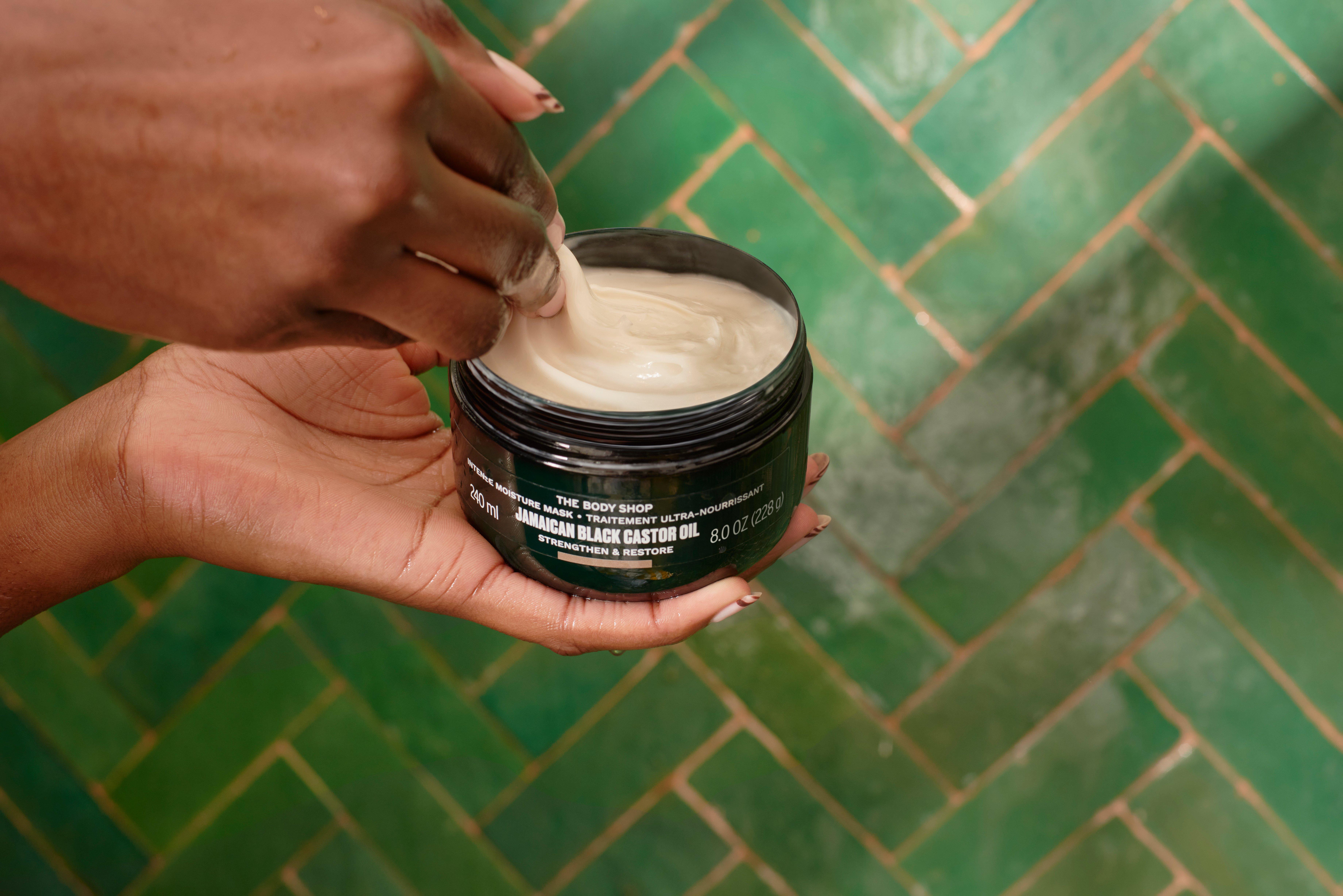 Black Castor Oil Intense Moisture Hair Mask | Body Shop