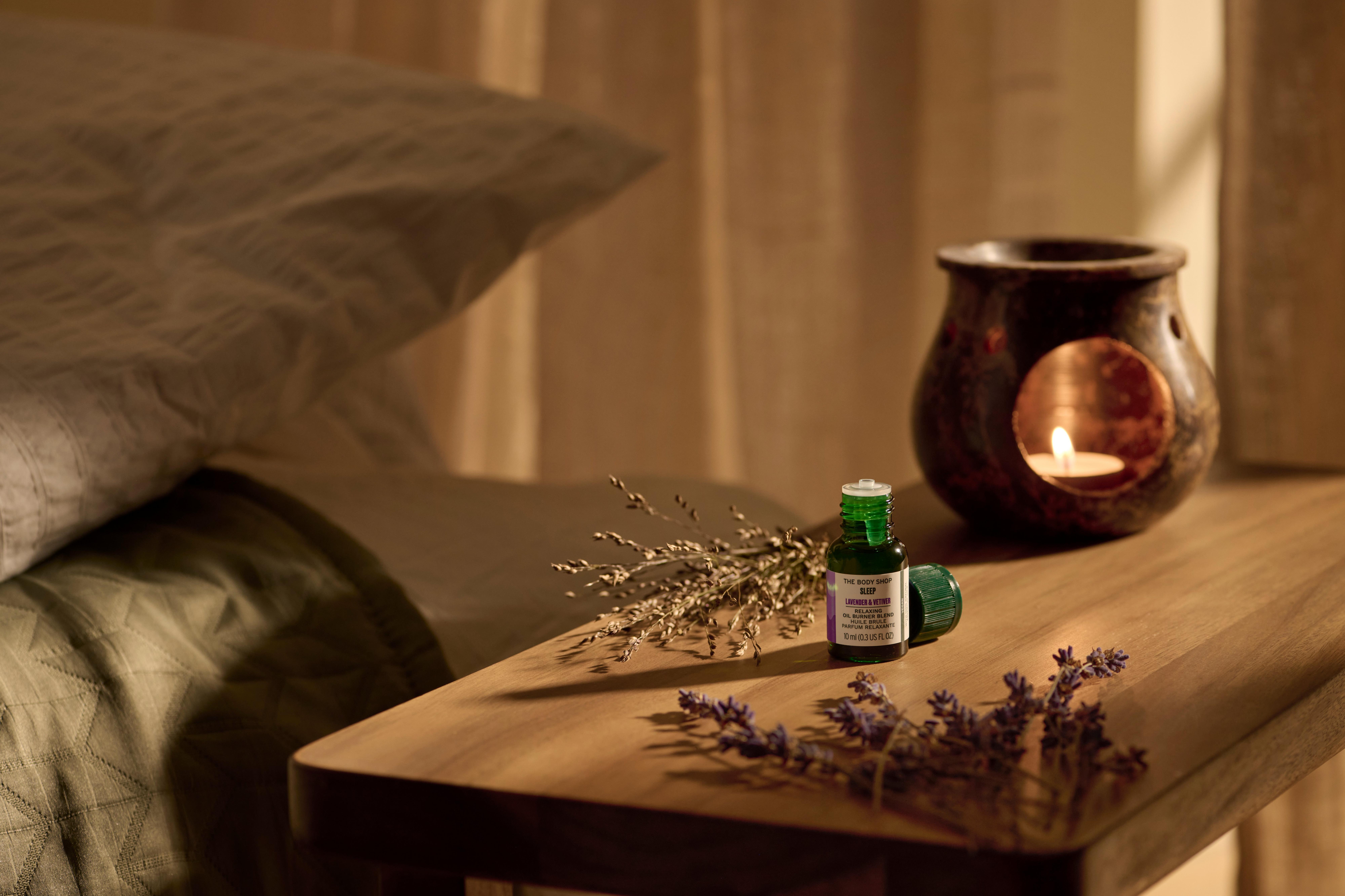 Body shop oil shop burner scents
