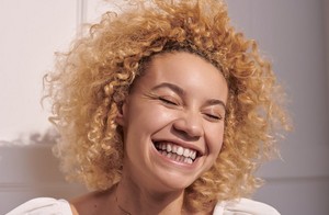 Lachende Frau Lachende Frau