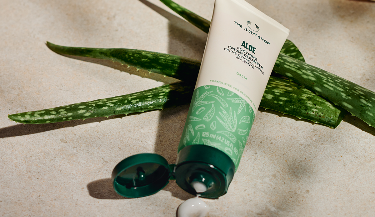 THE BODY SHOP ALOE SOOTHING BODY DAY CREAM
