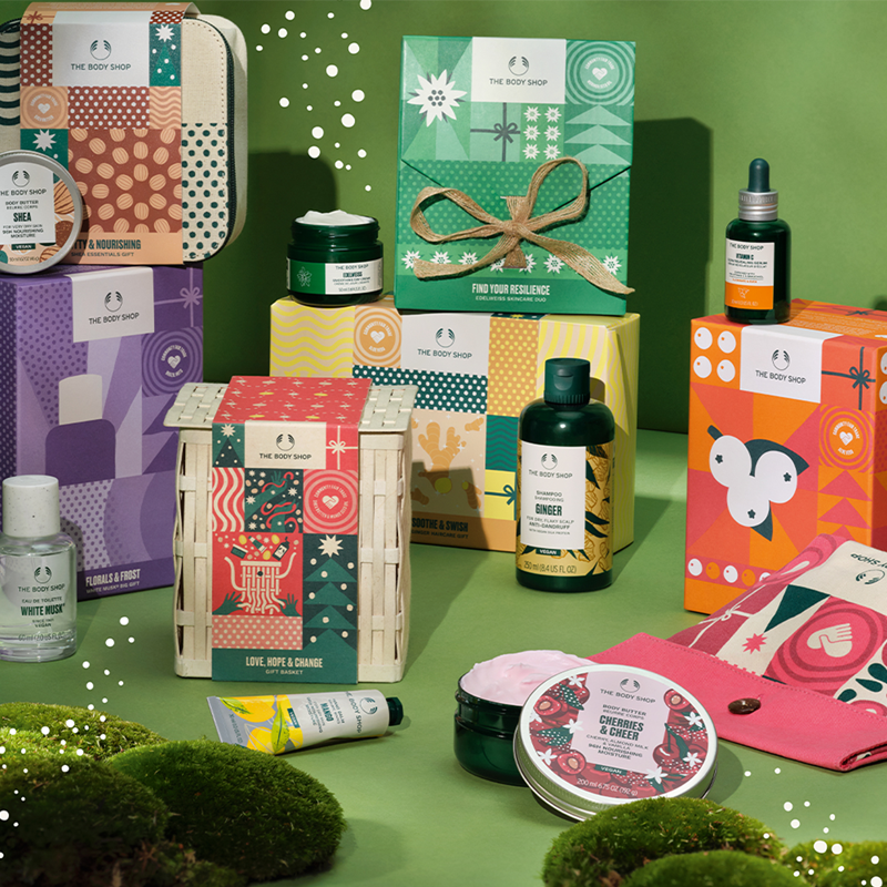 https://media.thebodyshop.com/i/thebodyshop/23Q4-VIEW-ALL-GIFTS-CT12-200pc?$amplience-ct12-xs-img1$&fmt=auto