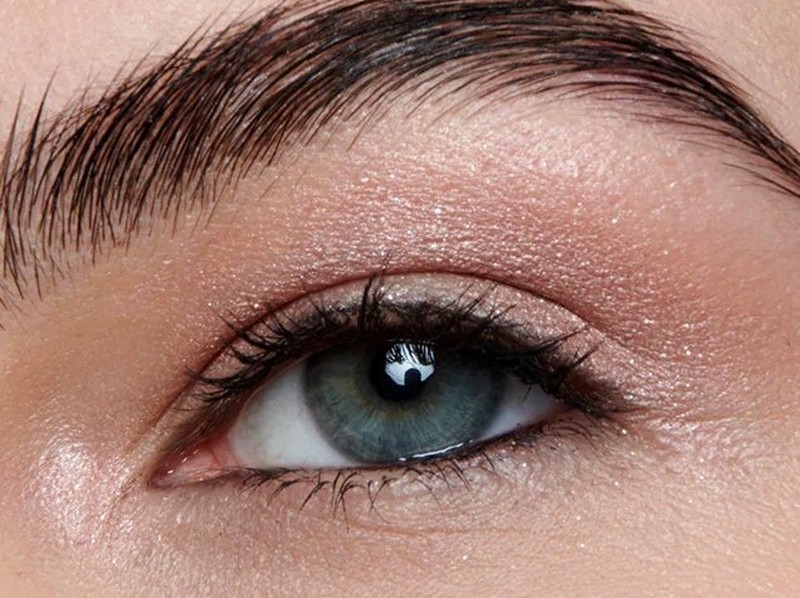 Close-up of woman's eye Close-up of woman's eye