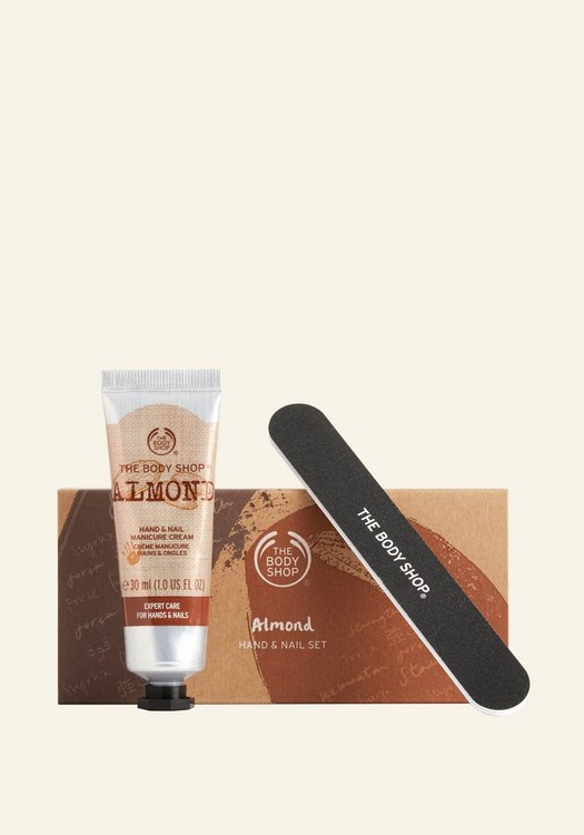 Set de Manos y Uñas de Almendra 1 Artículo