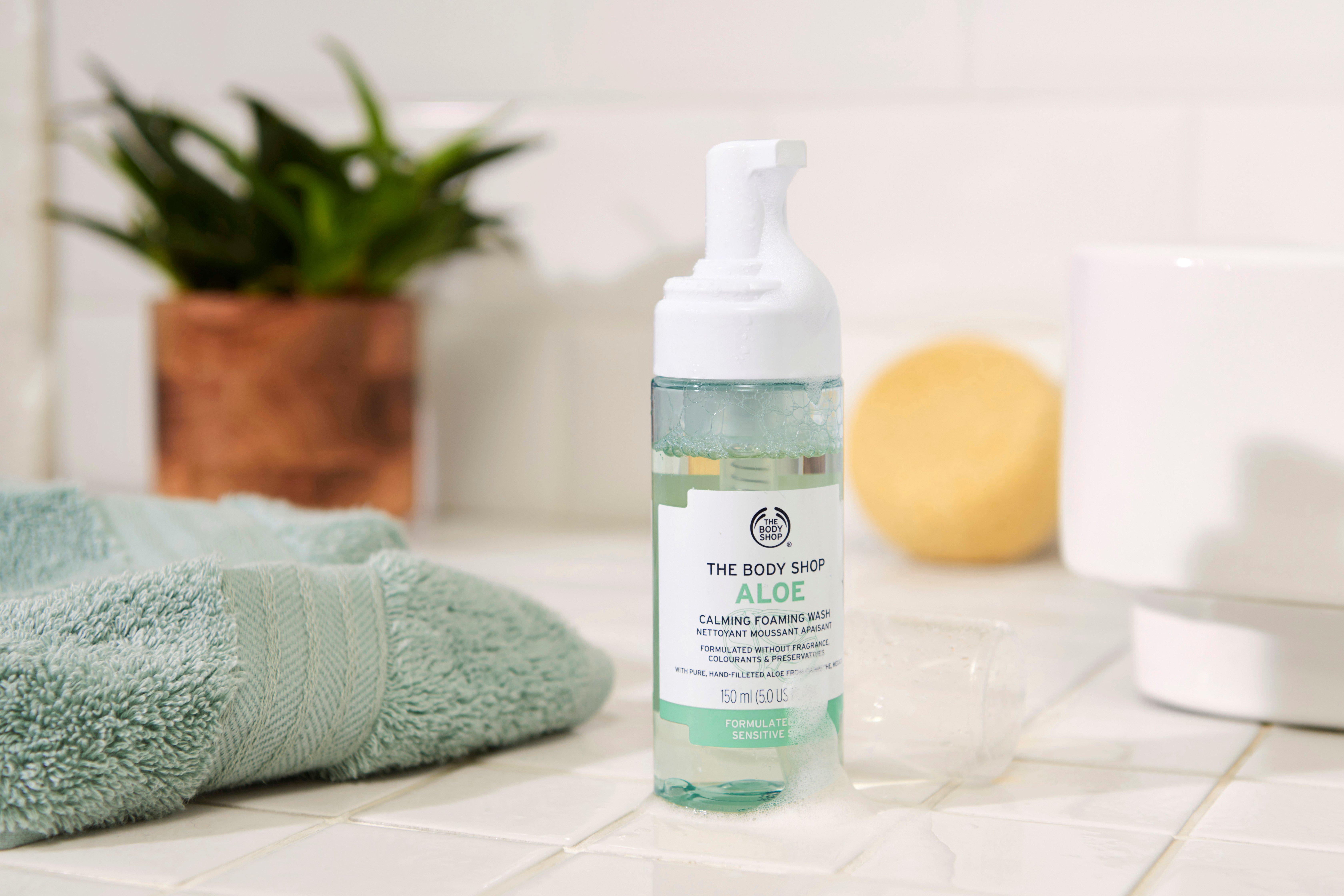 THE BODY SHOP ALOE CALMING FOAMING WASH