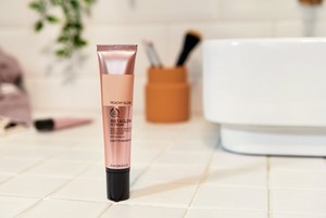 The Body Shop Instaglow CC Cream in a bathroom The Body Shop Instaglow CC Cream in a bathroom