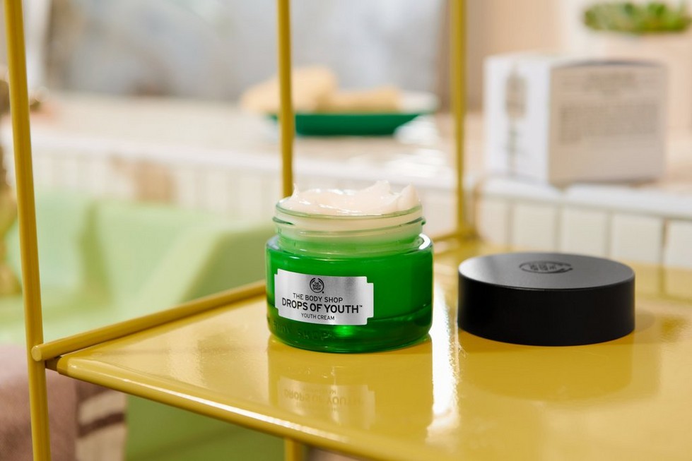 The Body Shop Drops of Youth Cream The Body Shop Drops of Youth Cream