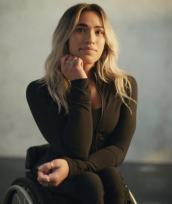 Madison de Rozario sitting Madison de Rozario sitting