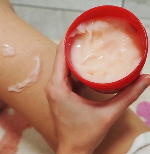 Strawberry Body Yogurt Strawberry Body Yogurt