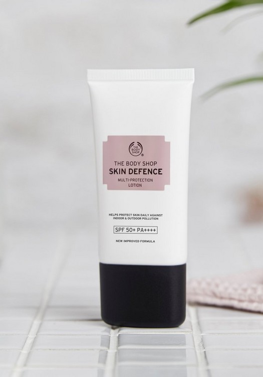 Image of The Body Shop Skin Defence SPF50