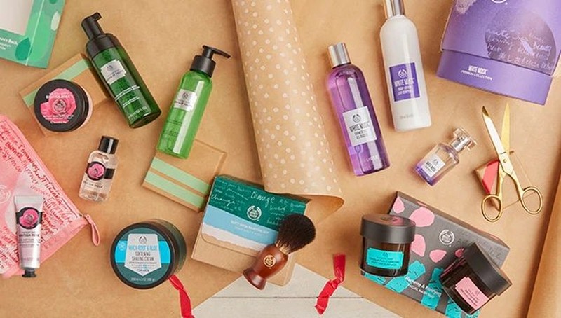 THE BODY SHOP GIFT SETS THE BODY SHOP GIFT SETS